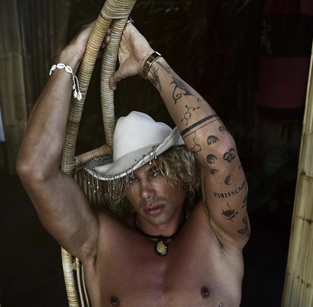 şehirde etkinlikler, Lucifer Michaelson konser, Lucifer Michaelson performa...